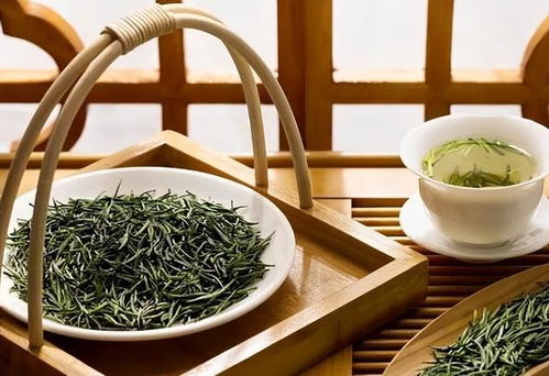 年过70岁要少喝茶水 医生坦言 不想住进病房,这3种茶不要多喝