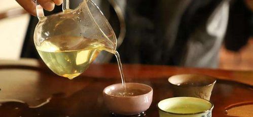 除夕夜,这4类茶千万别上桌,全是劣质茶,不好喝还没面子